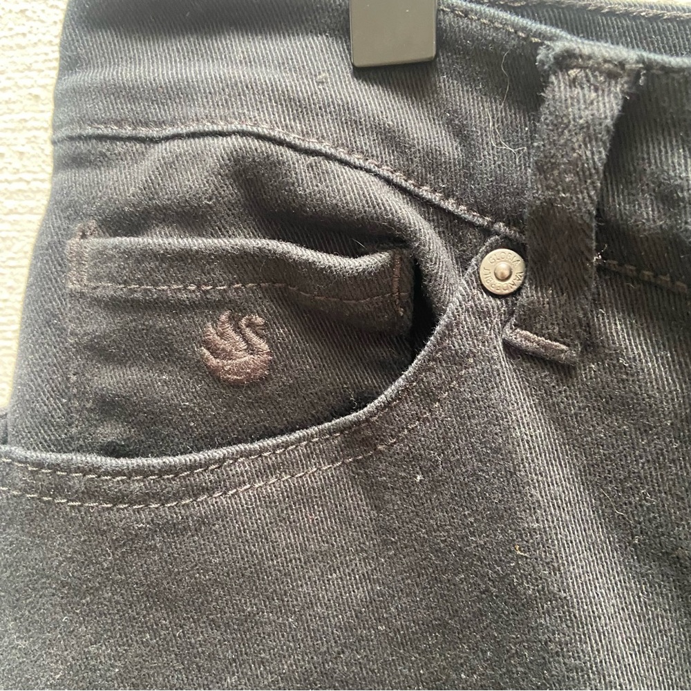 Gloria Vanderbilt Short Amanda High Rise Tapered Jean Pants - Picture 4 of 6